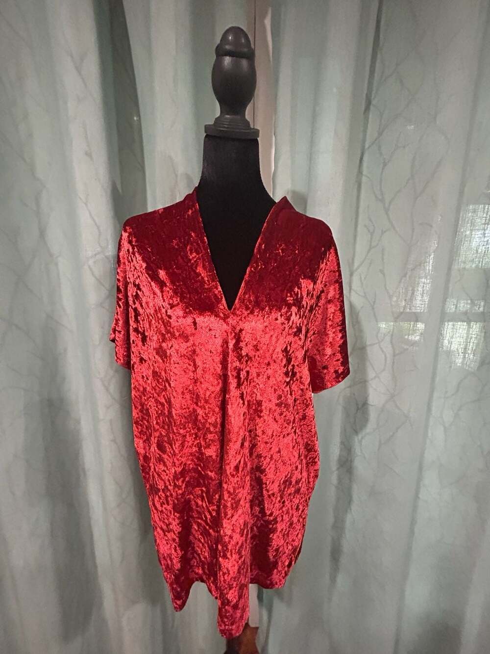 Karlie Red Crushed Velvet V-Neck Short Sleeve Tunic Top